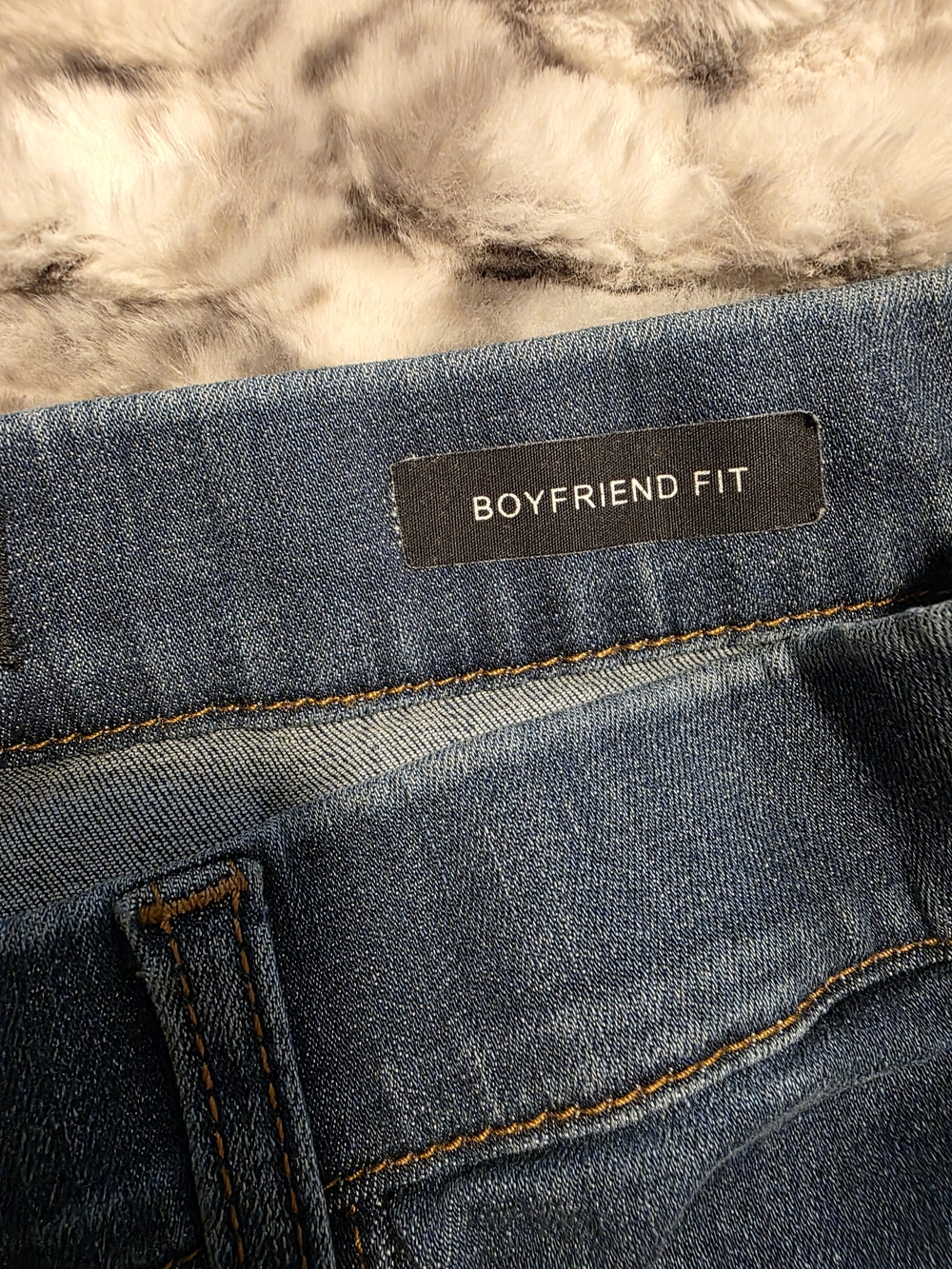 Judy Blue Mid-Dark Distressed Boyfriend Jeans - Picture 6 of 6